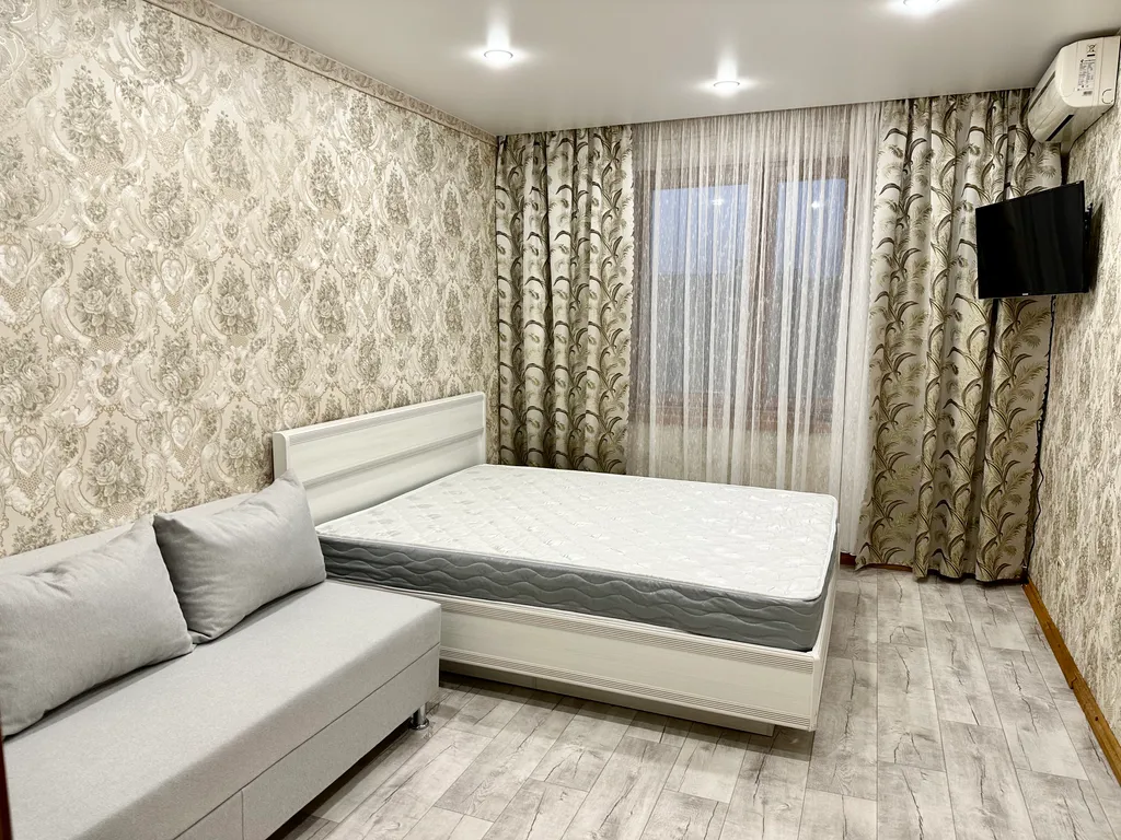 3-комнатная квартира у Ледового дворца спорта