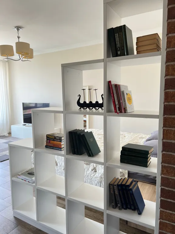 Уютная светлая студия с прекрасным видом в центре города