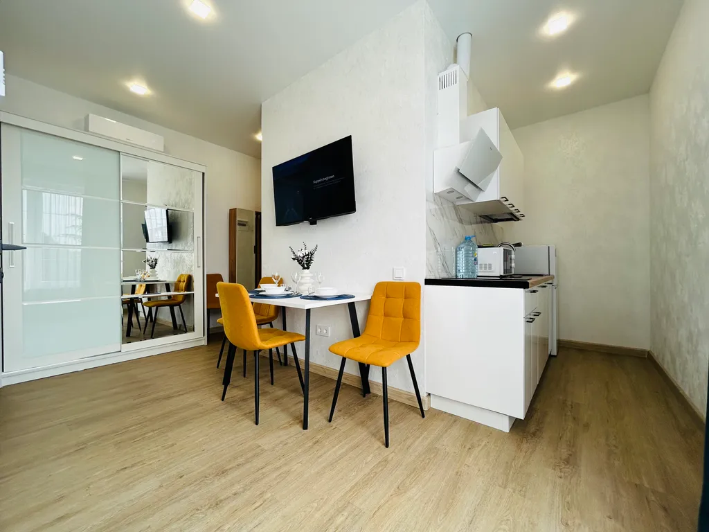 Квартира ЖК Арт Лайт Сити апартаменты с отдельной спальней — Сириус