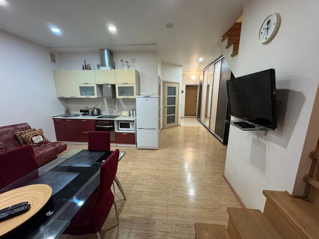 4-комнатный таунхаус на Банном рядом с ГЛЦ