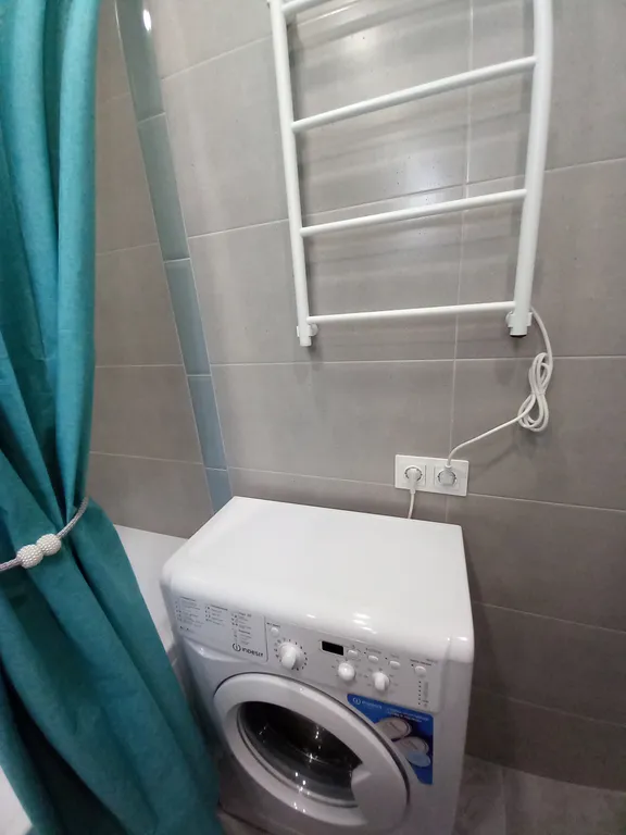 Уютная квартира, 100 метров от 76 дивизии