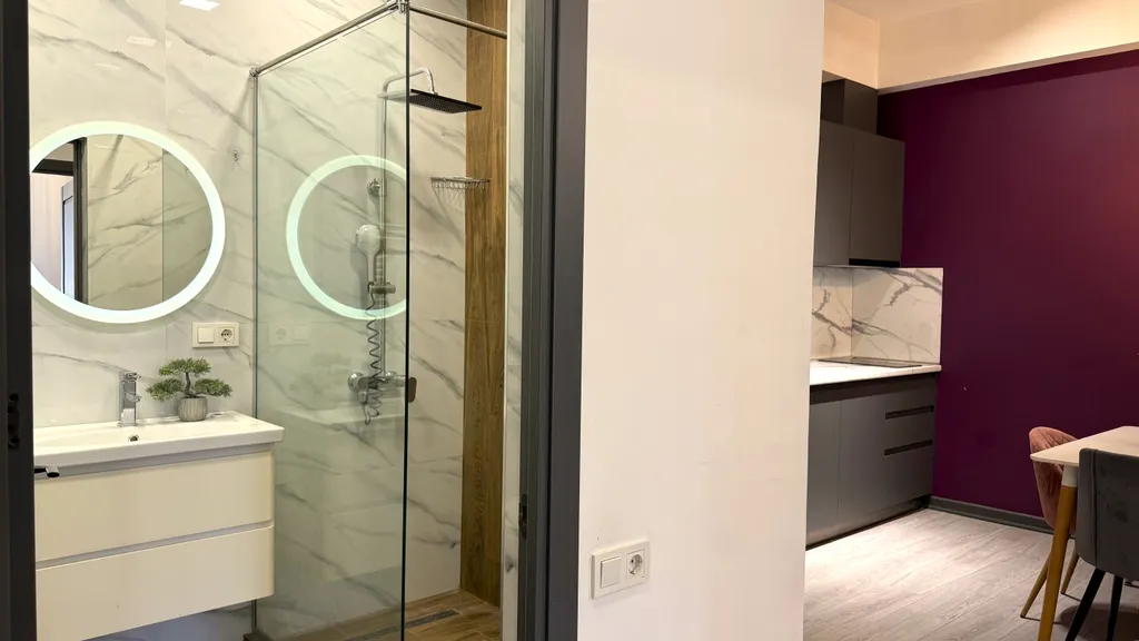 Уютный апартамент с 2 спальнями рядом с Сизнс парк