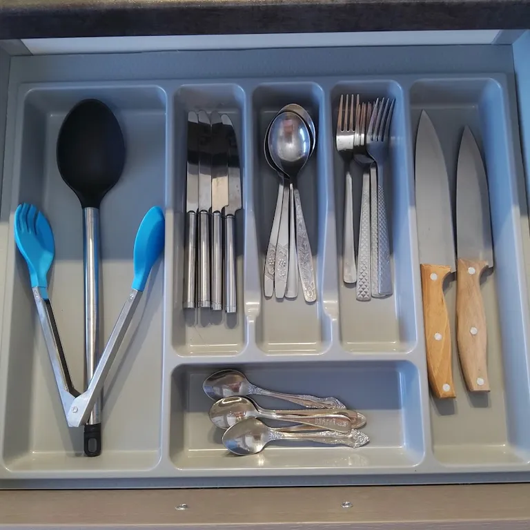 Новая квартира с солнечной террасой между морем и озером