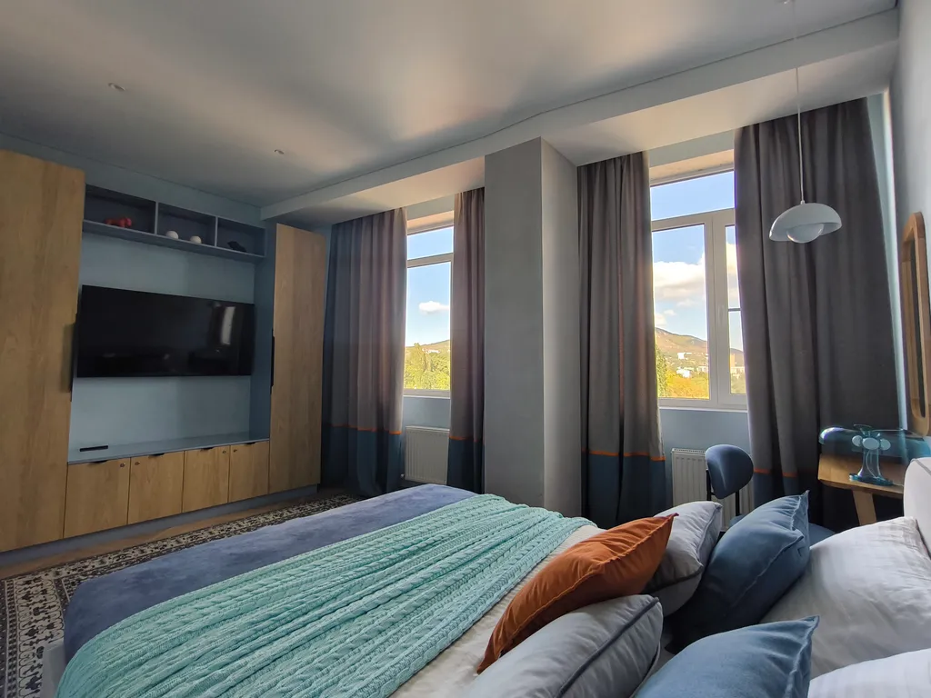 Апартаменты в ЖК Михайловский с панорамным видом на горы