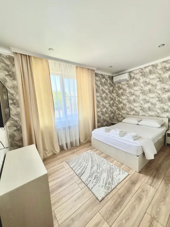 Двухэтажный коттедж с собственной территорией