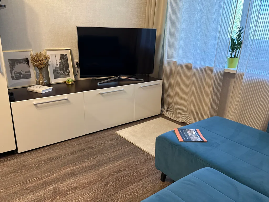 Центр, парковка, лифт, тёплый дом, ТЦ Трио, Лямус