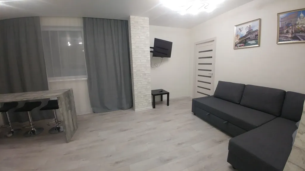 Уютная евродвушка в серых тонах