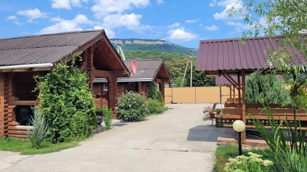 Коттедж 1-комнатный Дом — аренда посуточно в Даховская