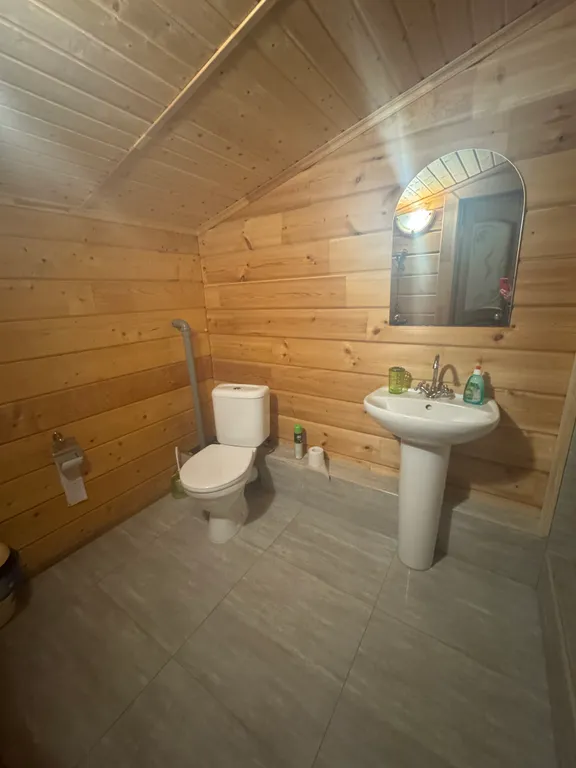 4-комнатный Дом