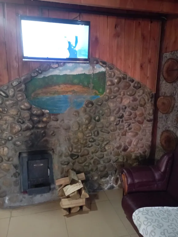 Двухэтажный домик в тихом уголке на реке Белая