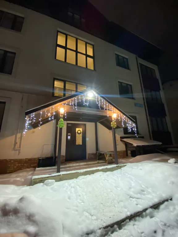 Стильная квартира у горнолыжного курорта сорочаны