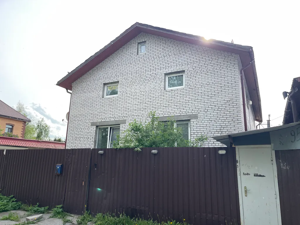 7-комнатный Дом