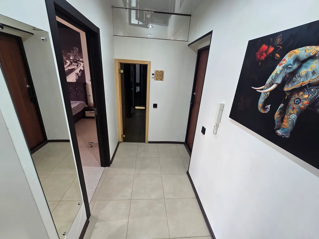 Шикарная квартира с сауной и умным домом в центре Челябинска