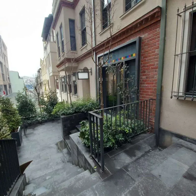 Красивые апартаменты на Таксиме