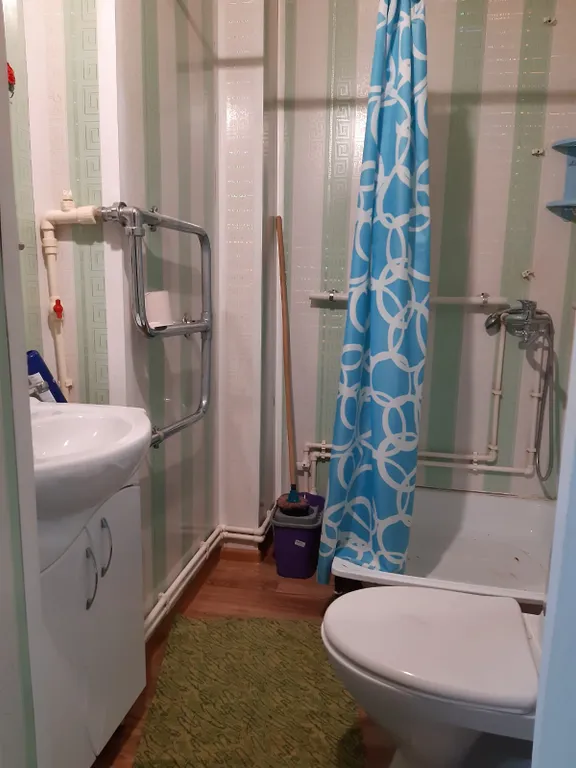 2х комн кв для рабочих и командированных без балкона около Собора