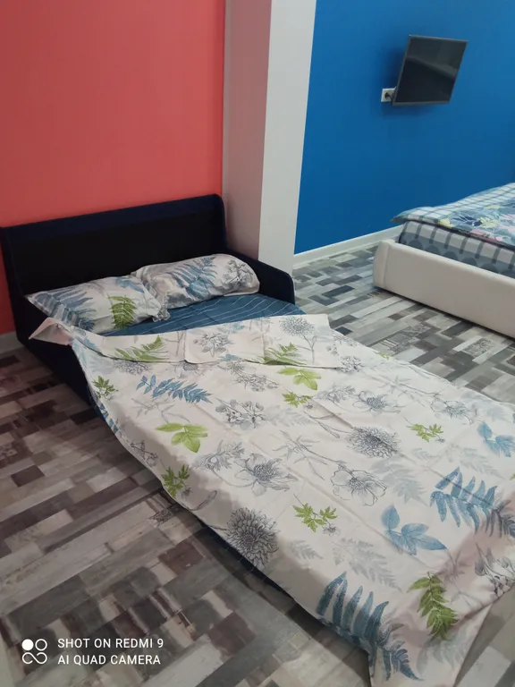 Современная новая квартира рядом с набережной реки Волга