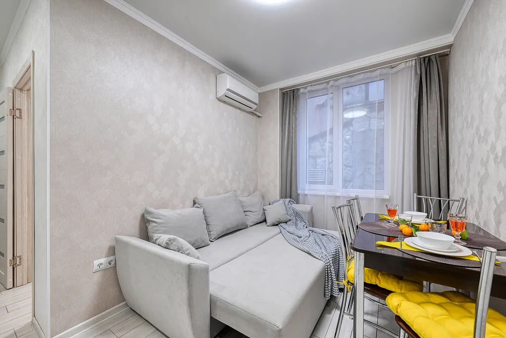 Евро 2-комнатная у Казино и Ред Арены 03 Я на Море