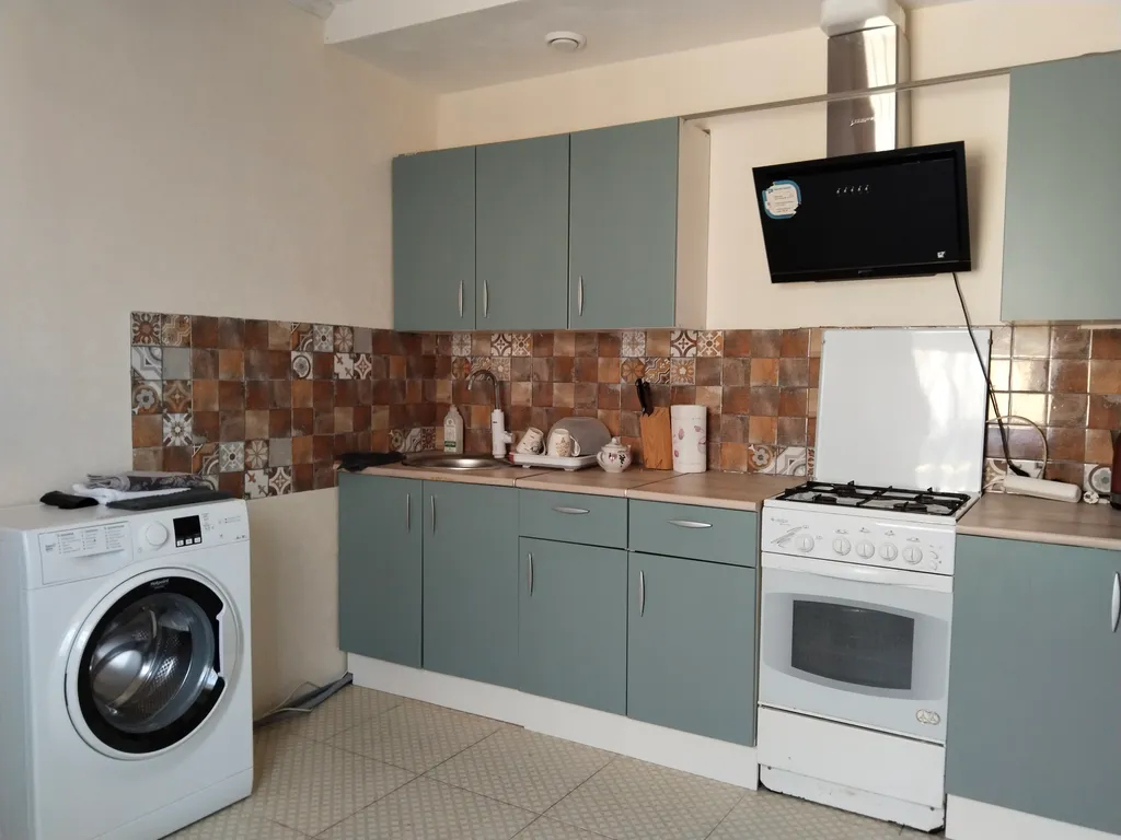 4-комнатный Дом