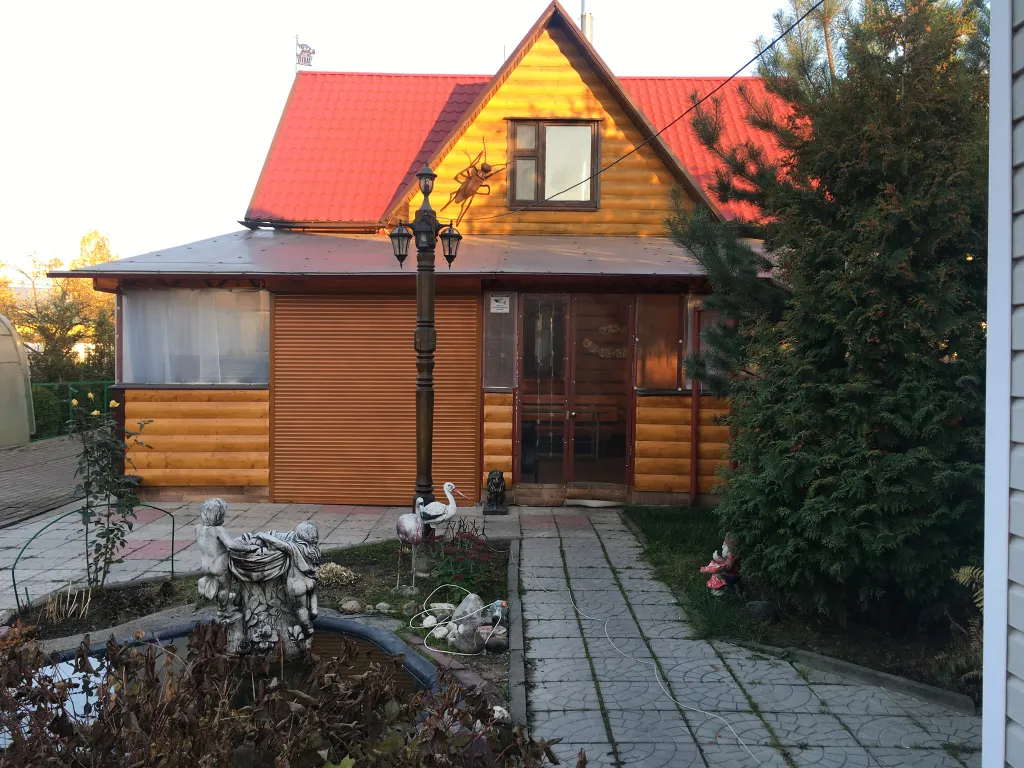 Коттедж Дом бревенчатый с баней — Москва