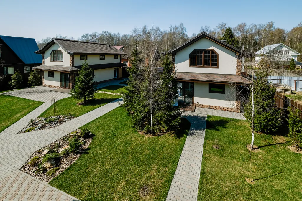 Коттедж Коттедж с сауной и тренажерным залом на территории — Москва