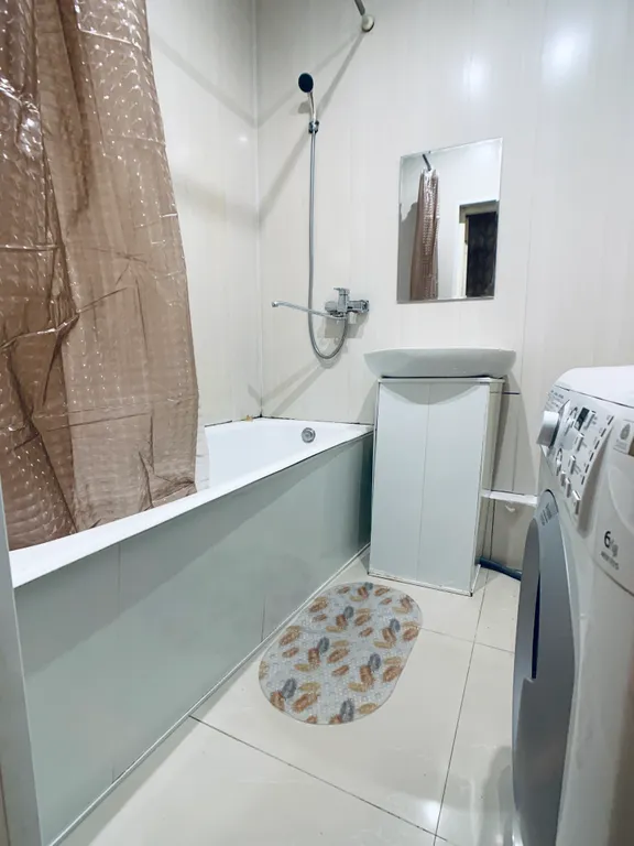 Двухкомнатная квартира напротив отеля Азия