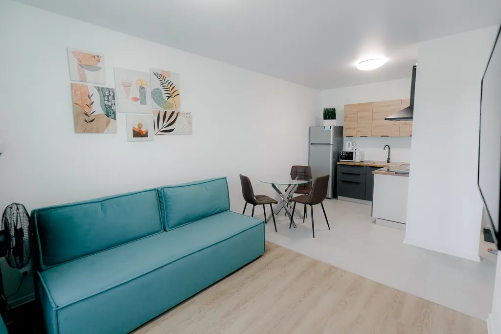 Свежая Евро-двухкомнатная квартира в новом ЖК