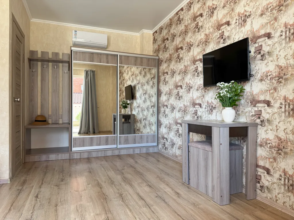 Номер комфорт с выходом на балкон 2 этажа