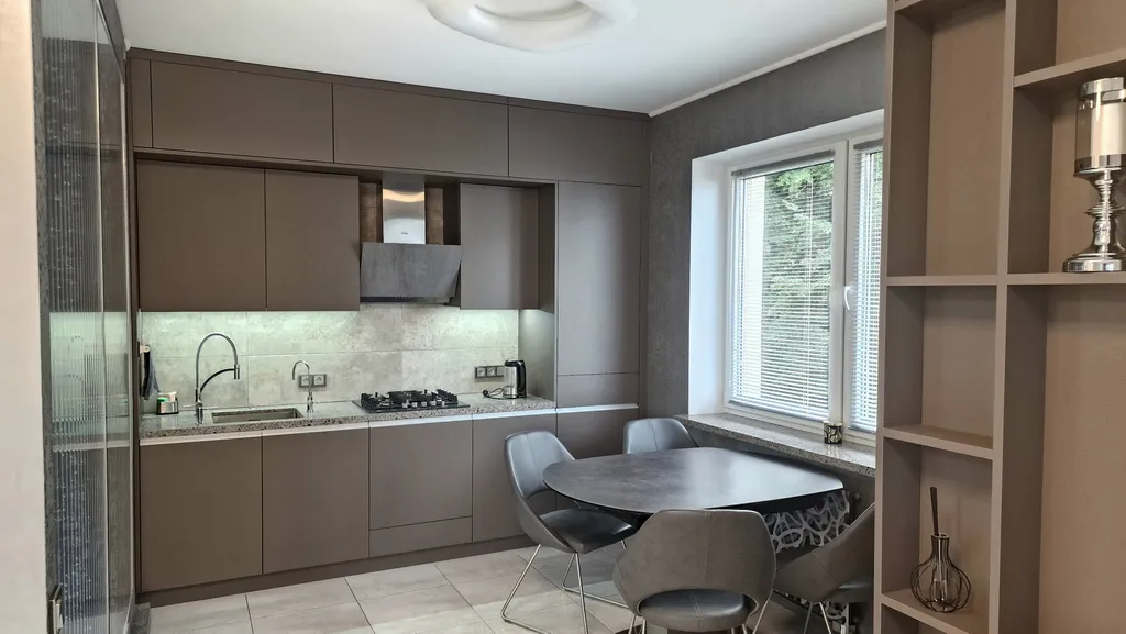 Апартамент с потрясающим видом, шумом и запахом моря