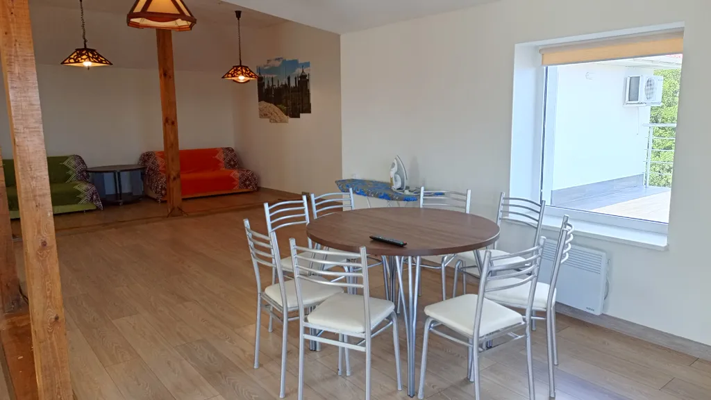 Трёхкомнатная квартира с панорамным видом на море и горы