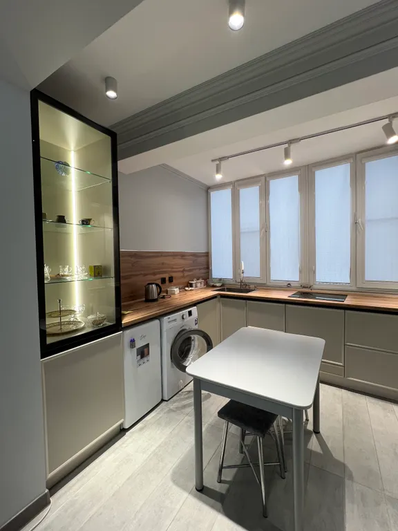 Уютная квартира рядом с Анжи-ареной с видом на море