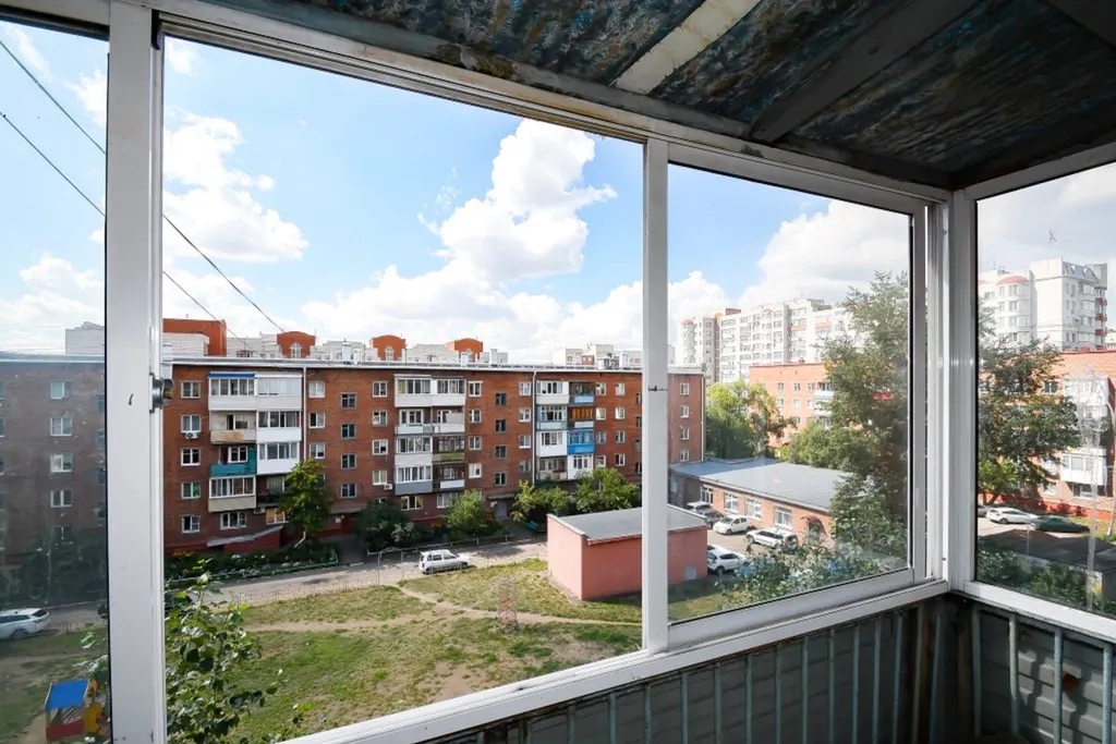 Квартира 2-комнатная Квартира — Омск