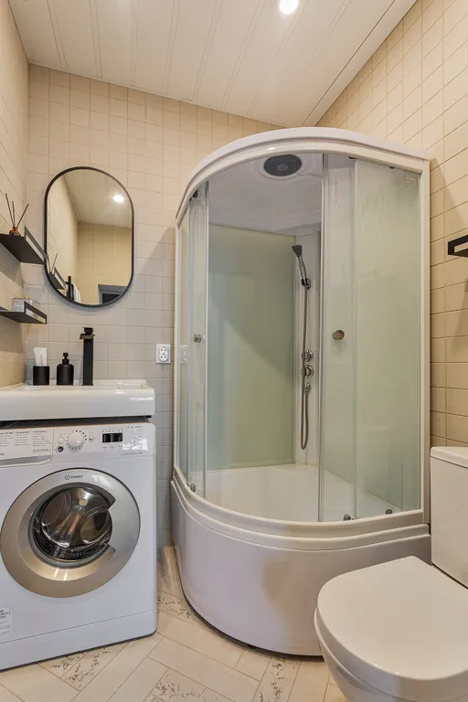 J&N Apartments Дизайнерская видовая студия с балконом