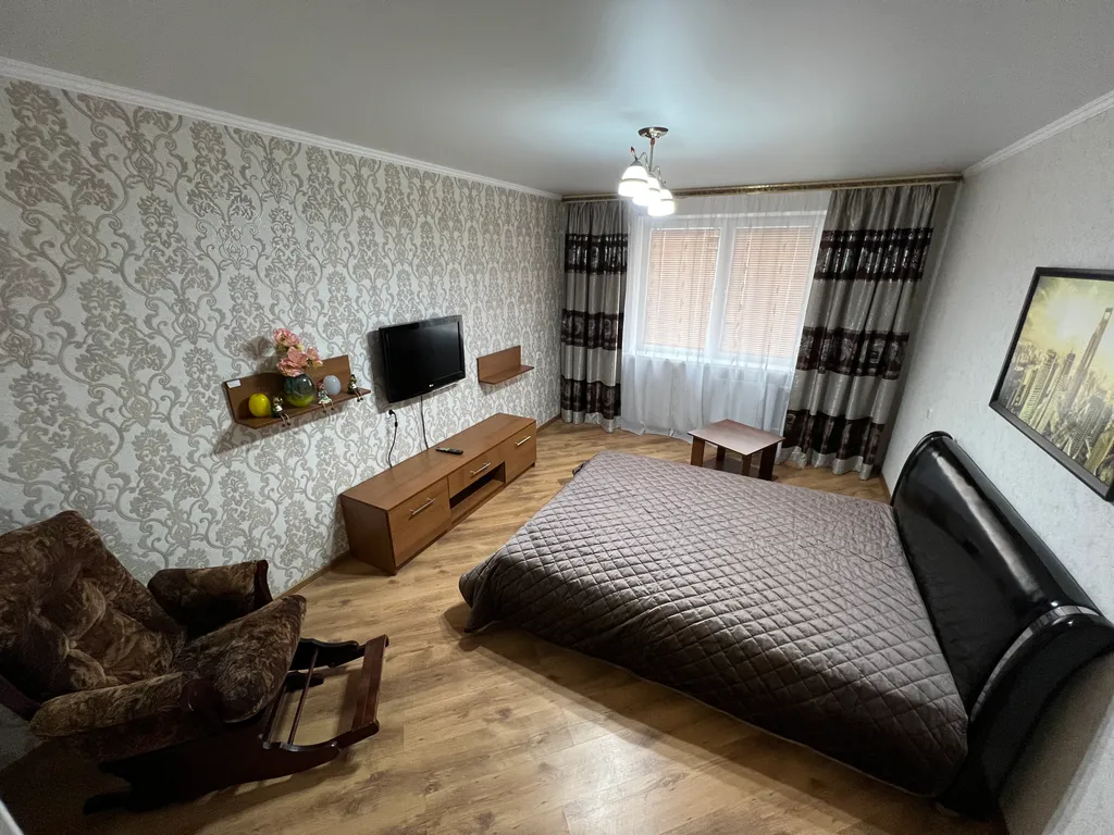 Просторная трёхкомнатная квартира в Мозыре — аренда посуточно в Мозырь