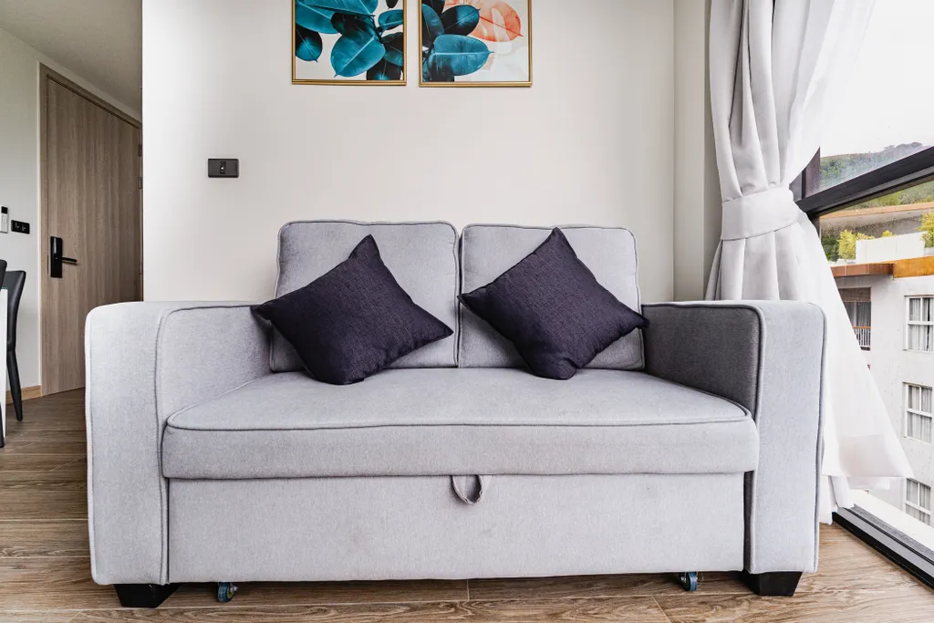 Новые апартаменты с видом на море у пляжа Карон