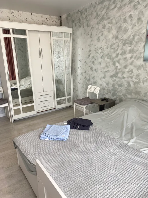 Чистая уютная квартира, рядом с красивым парком