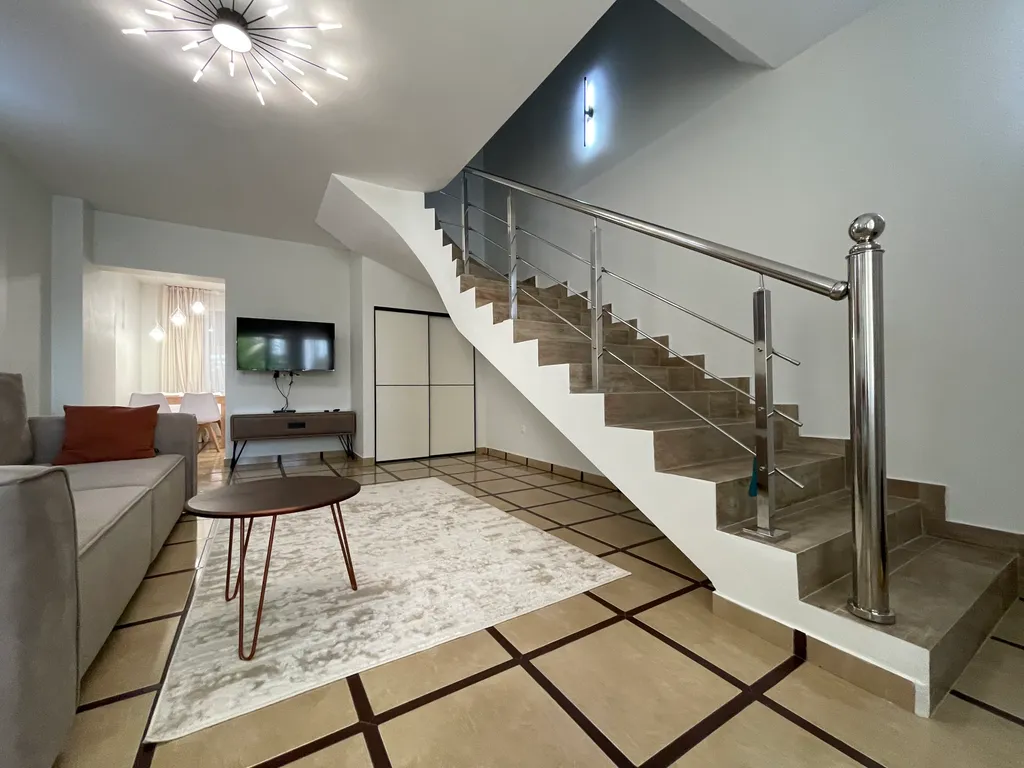 Уютный двухуровневый таунхаус недалеко от моря