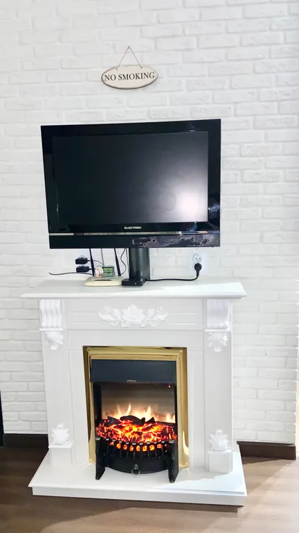 Комфортная 2-к квартира с камином на 50 лет ВЛКСМ