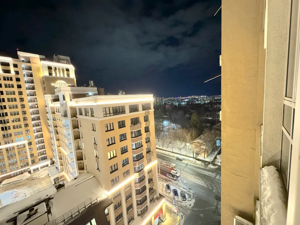Квартира Комфортная квартира в новом доме с балконом и джакузи в центре города — Нижний Новгород