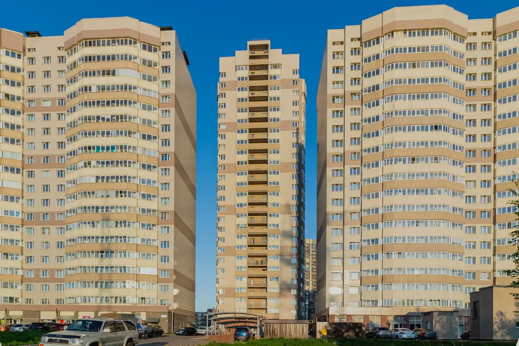 Студия с дизайнерским ремонтом и видом на город