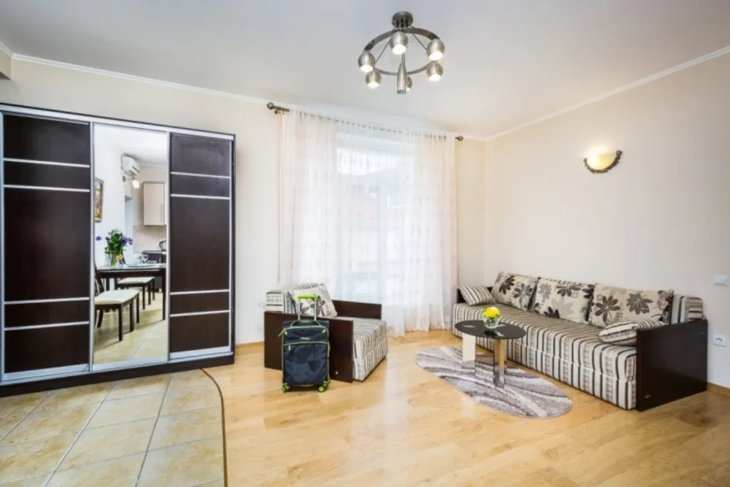 2-комнатная Квартира — аренда посуточно в Феодосия