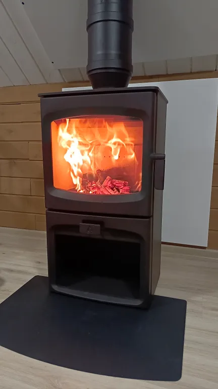 Гостевой дом-баня с бассейном и камином в 20 минутах езды от Минска