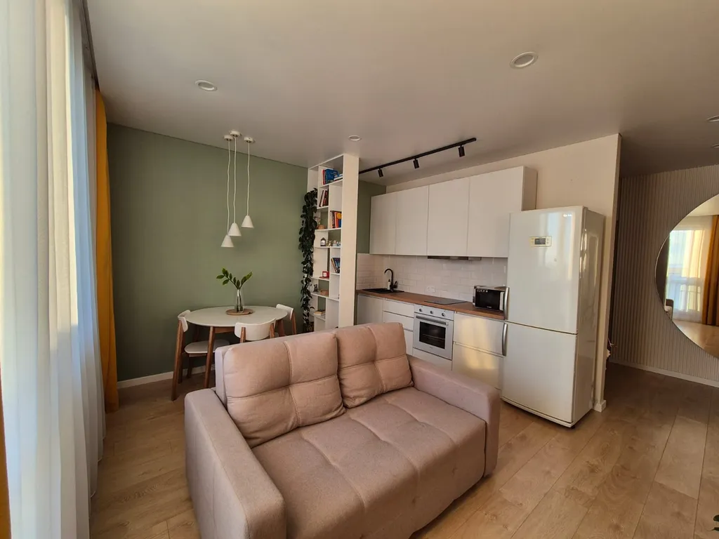 Лайтарис (Самаровская, 6)