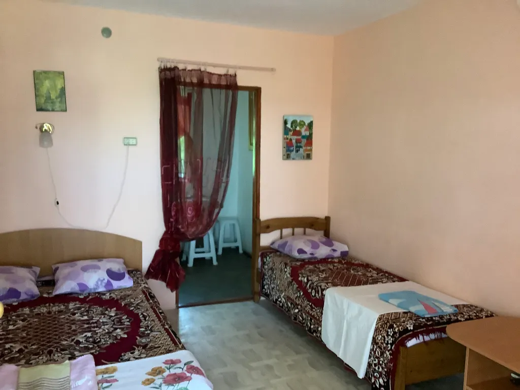 Квартира Комната — аренда посуточно в Орджоникидзе