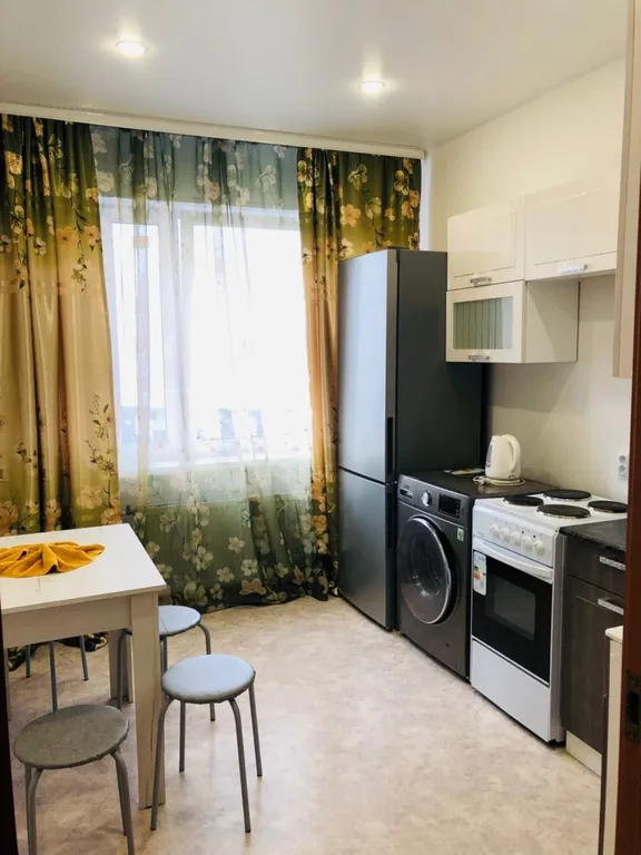 Квартира рядом с Ареной — аренда посуточно в Гатчина