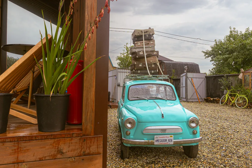 Уютный коттедж в черте города