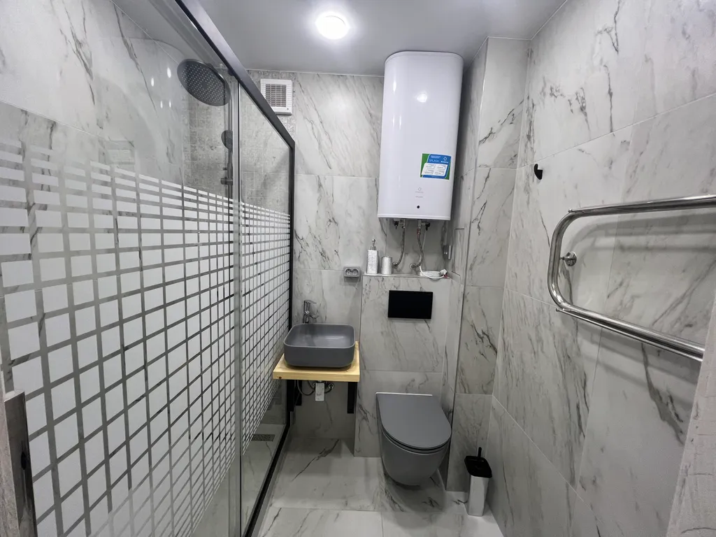 Квартира с новым ремонтом рядом с Областной больницей, АмГУ