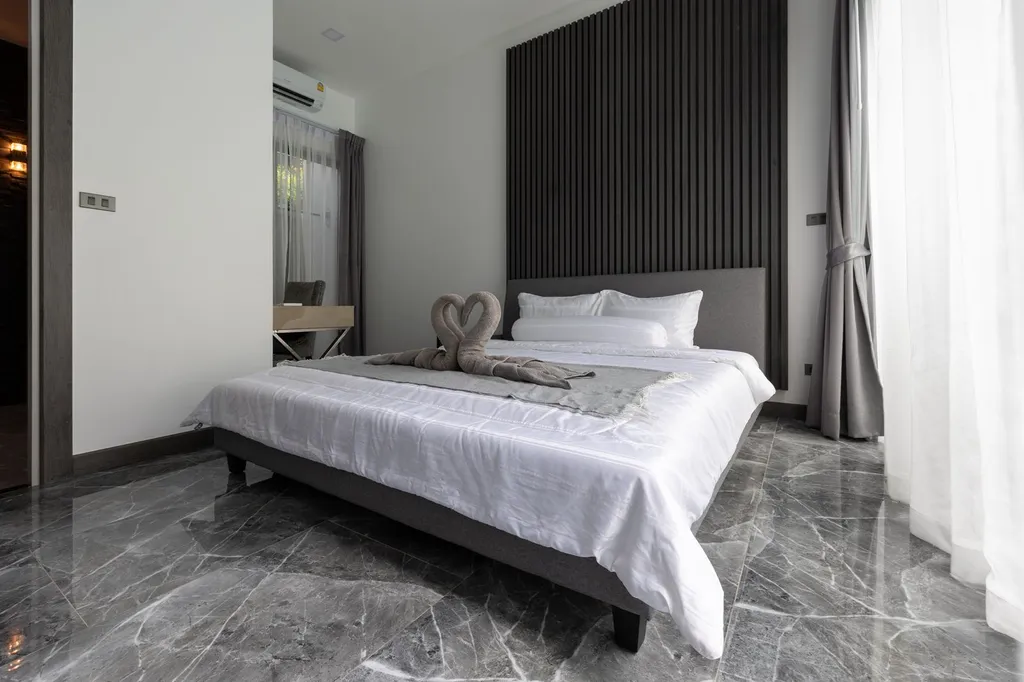 Вилла с частным бассейном в районе Най-харн