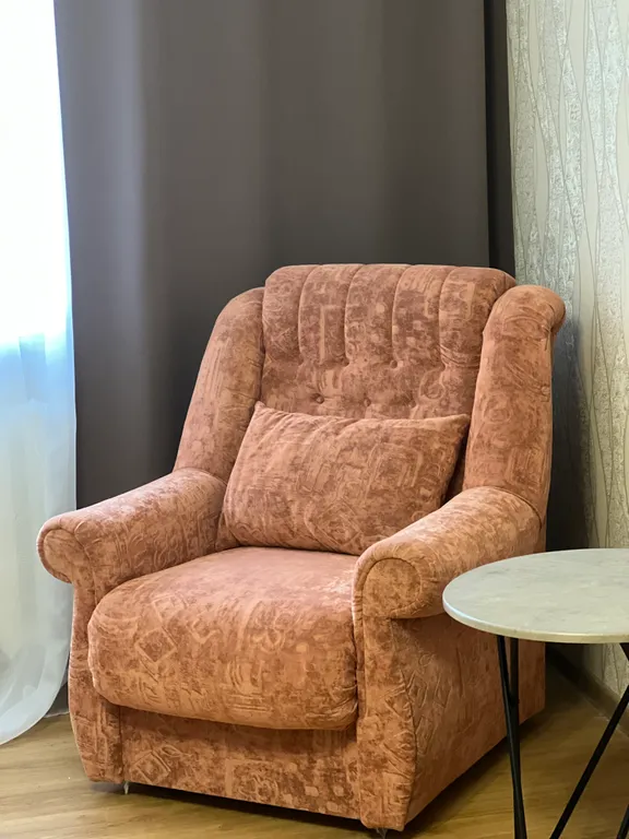 Двухкомнатная квартира у метро грушевка