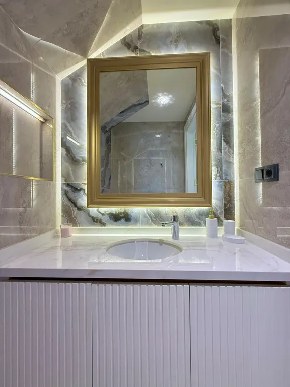 SA Apartments, Luxury 2BD Duplex