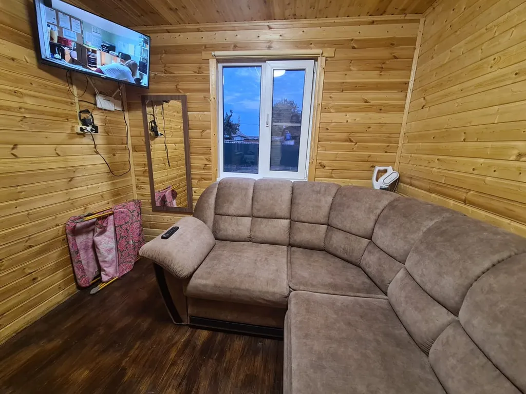 Уютный домик с садом на Азовском море